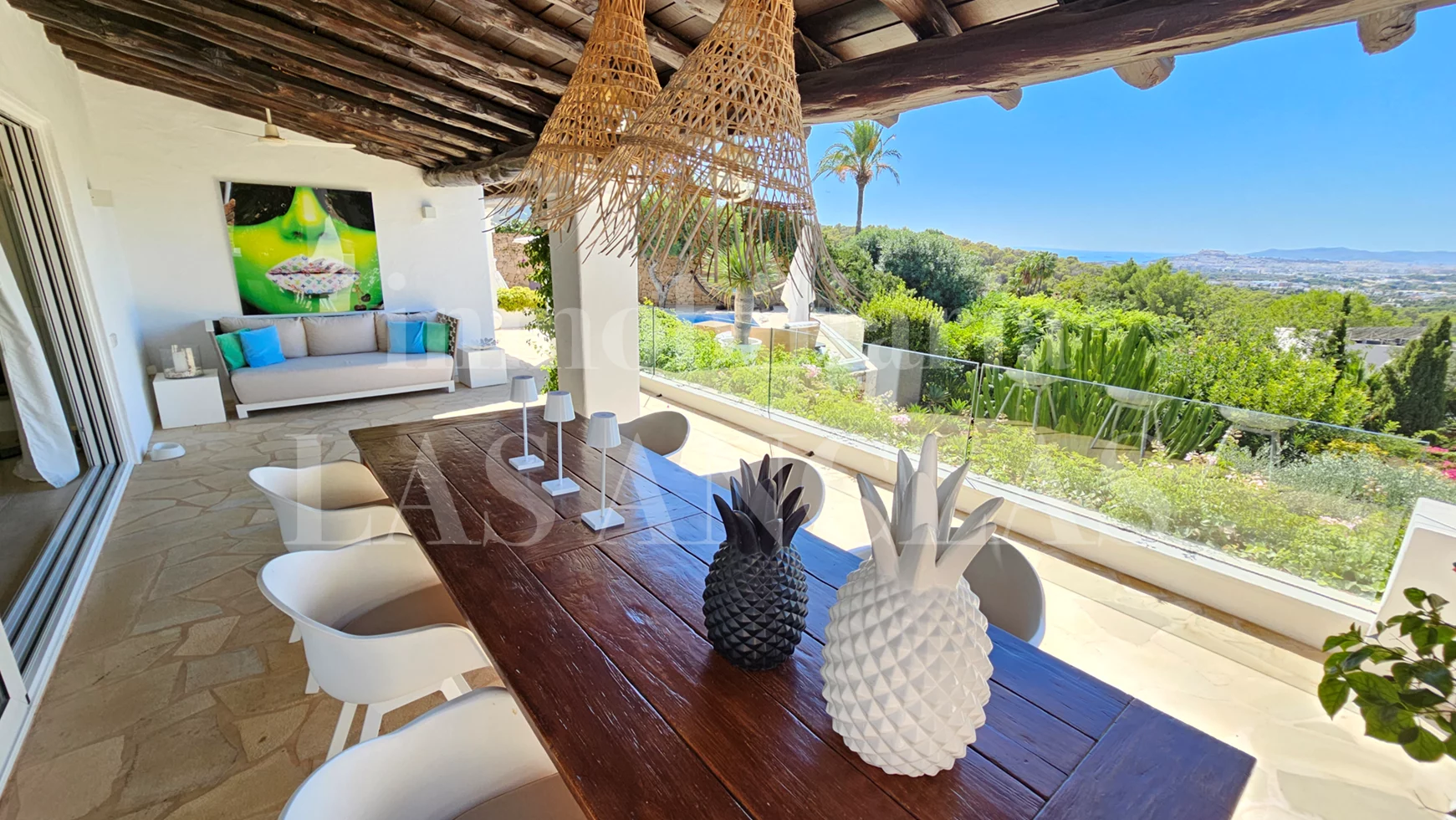 Vermietungslizenz! Charmante Villa im Finca-Stil mit privilegiertem Meer-& Dalt Vila Blick