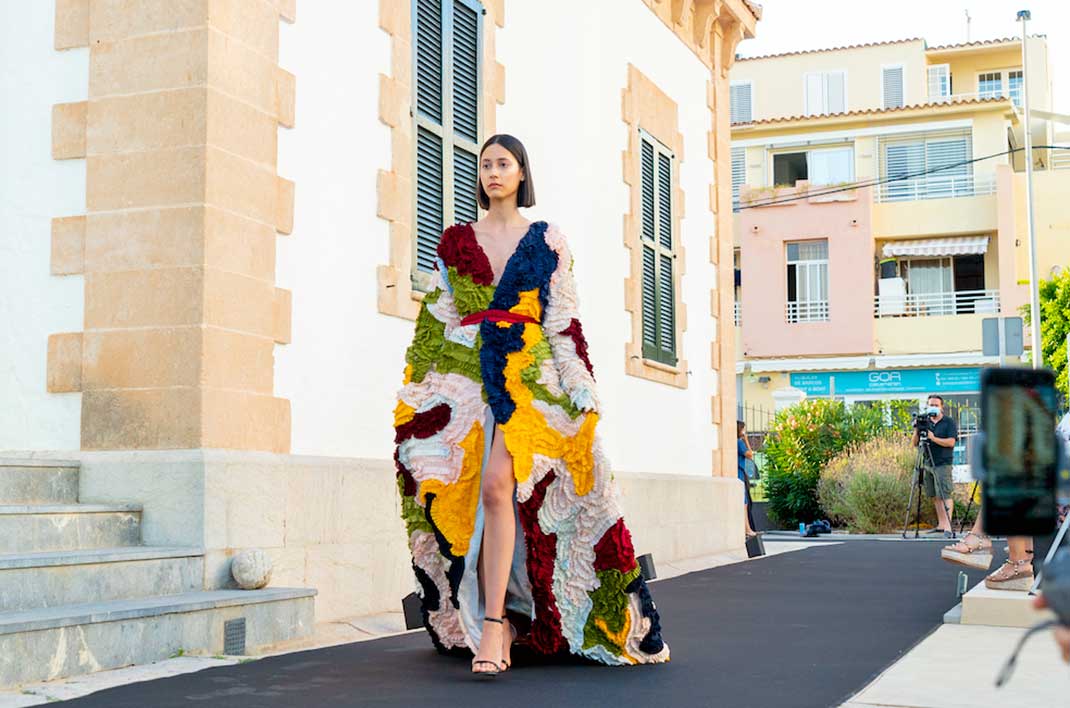 Jung-Designer präsentieren sich auf Ibiza bei der Futur Adlib