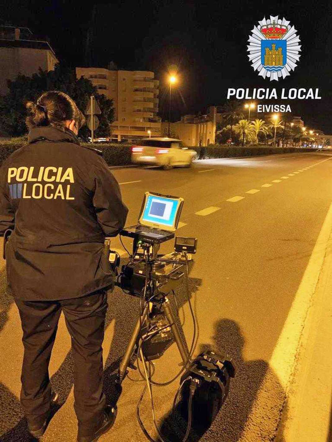 Die Polizei der Inselhauptstadt von Ibiza kontrolliert verstärkt