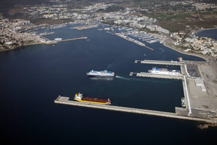 kl-Eivissa-Hafen-APB