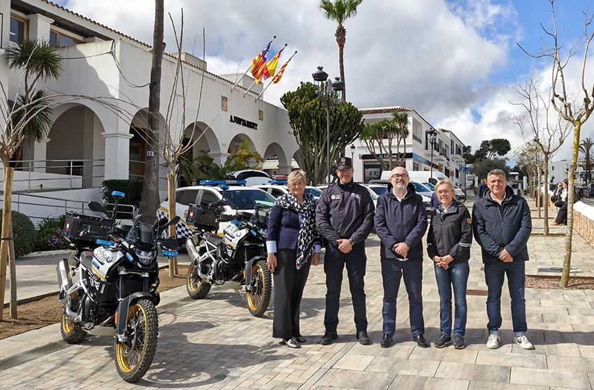 Sant Josep. Polizei. IbizaHEUTE