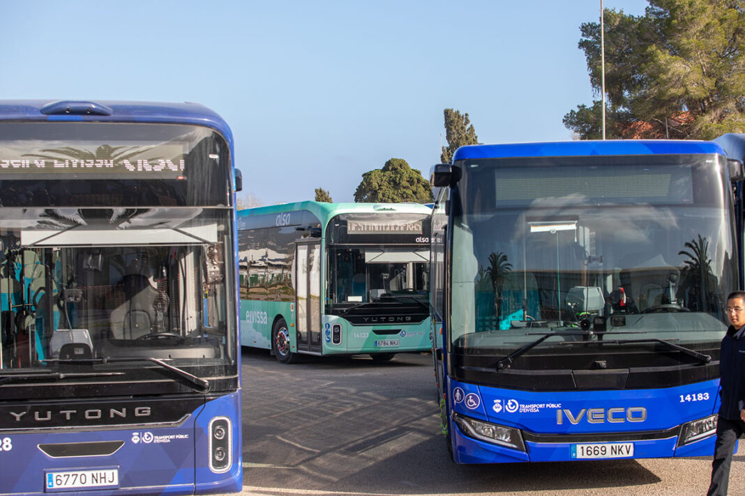 ibizaheute-bus-alsa-19©Conelldeivissa