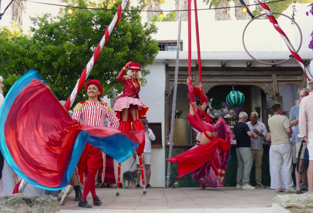Circus-Ibiza-Casa-Colonial-IbizaHEUTE