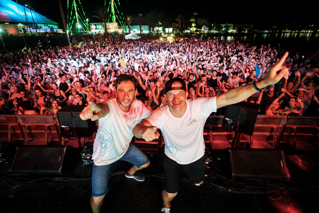 ibizaheute-Fiesta-en-la-Playa-de-San-Antonio-2024©LaMovida