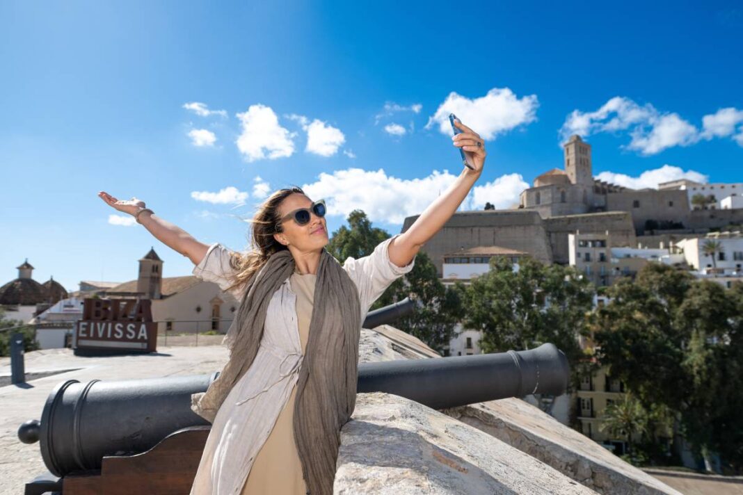 kl-eivissa-ibiza travel reserviert
